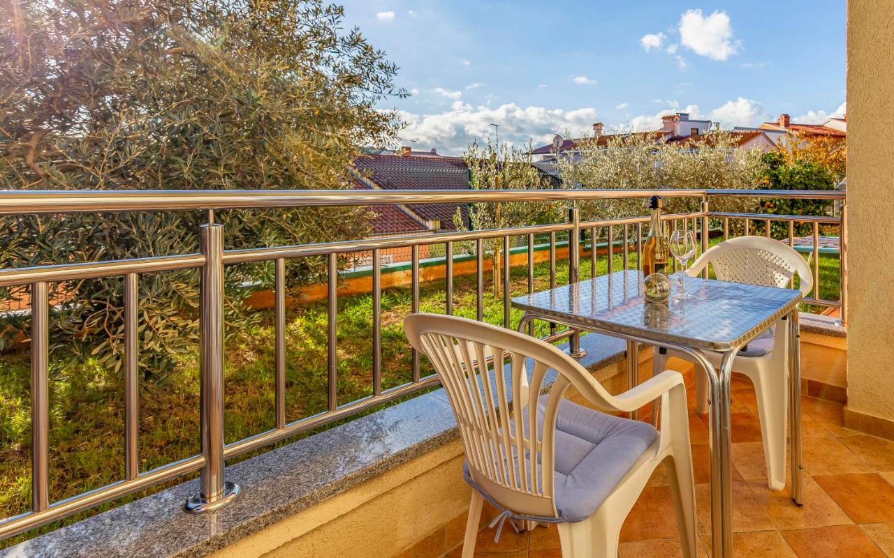 Istriensonne - Apartments Veruda Mit Grillterrasse Пула Экстерьер фото