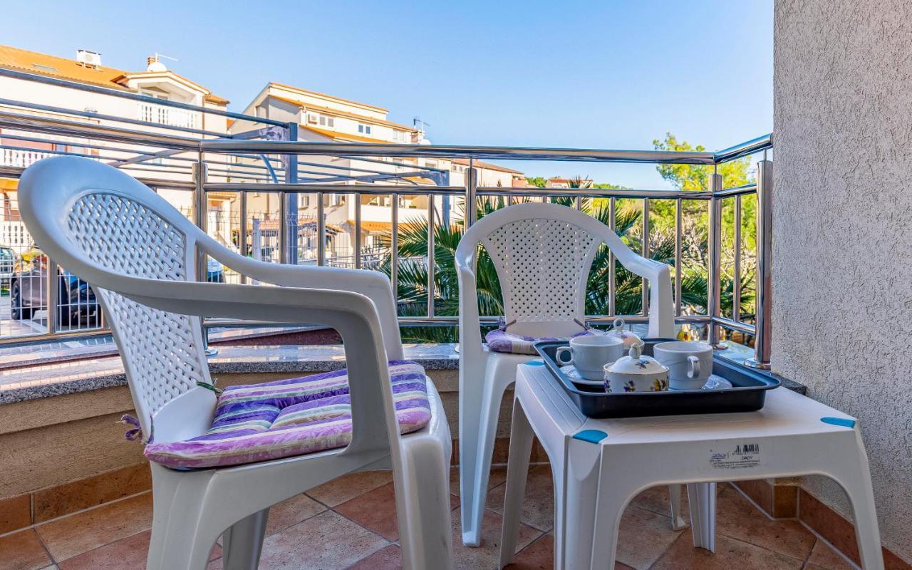 Istriensonne - Apartments Veruda Mit Grillterrasse Пула Экстерьер фото