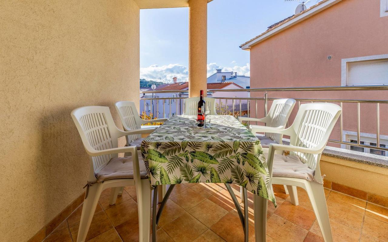 Istriensonne - Apartments Veruda Mit Grillterrasse Пула Экстерьер фото